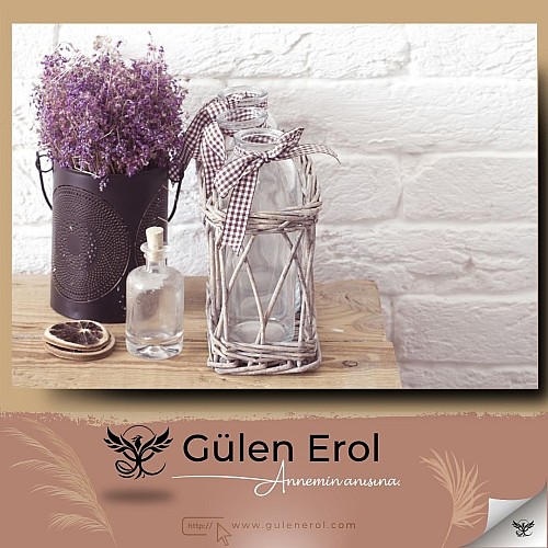 Yapay Çiçekler ve Kapı Süslemeleri İle İlgili Doğal Görünüm Sağlama Yöntemleri ve Teknikleri